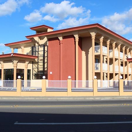 Super 8 By Wyndham Vallejo/Napa Valley Екстериор снимка